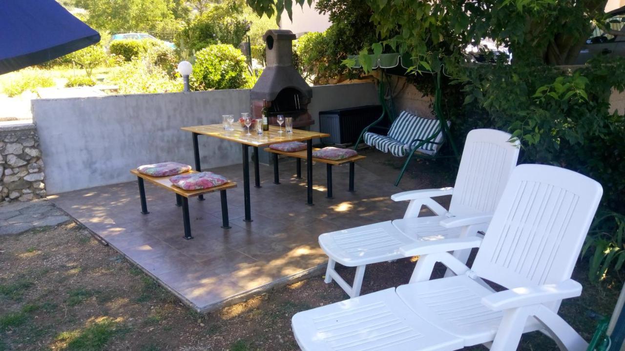 Ferienwohnung Apartman Mira Baška Exterior foto